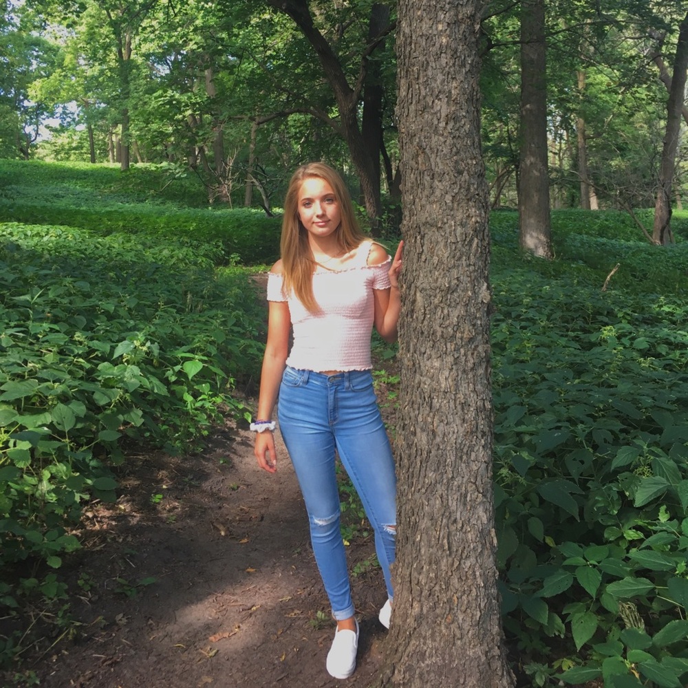 Meet your Posher, Maddie